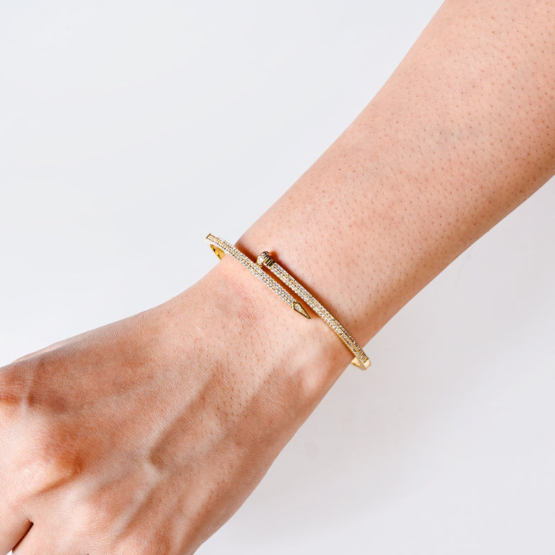 Gold Nail Glittery Bracelet