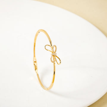 Gold Shine Knot Bracelet