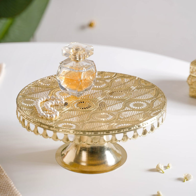 Filigree Metal Cake Stand Gold