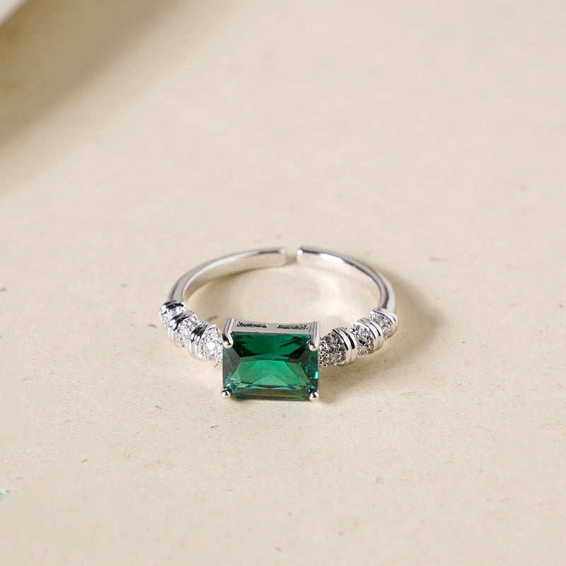 Green Stone Geometric Ring