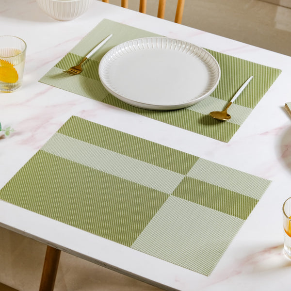 Set Of 6 Geometric Green Table Mat