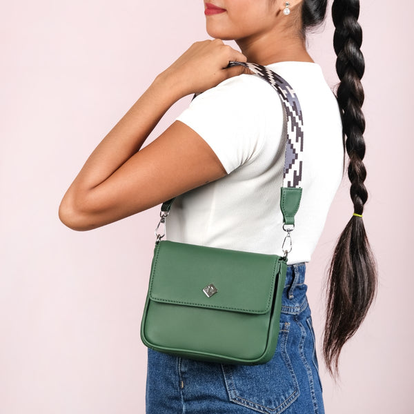 Brio Cheeky Chic Shoulder Bag Green