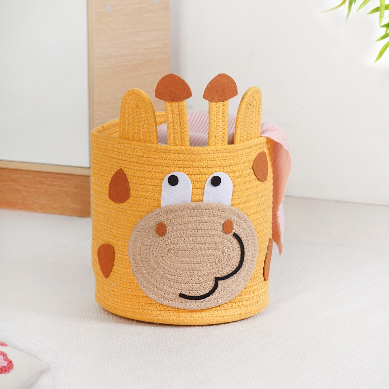 Happy Giraffe Organiser Basket For Kids Room 40cm