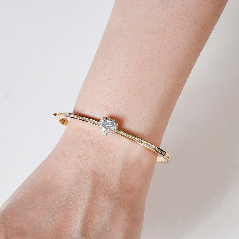 Heart On Sleeves Gold Bracelet