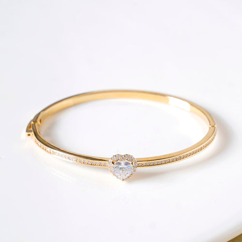 Heart On Sleeves Gold Bracelet