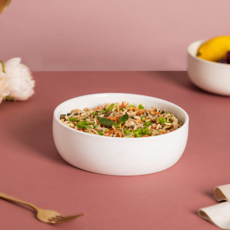 Serena Pearly White Round Serving Bowl 800 ml - Bowl, ceramic bowl, serving bowls, noodle bowl, salad bowls, bowl for snacks, large serving bowl | Bowls for dining table & home decor