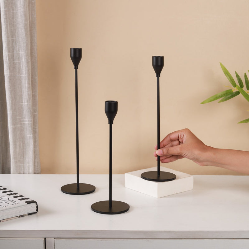 Black Glossy Candle Stand - Candle holder | Home decor