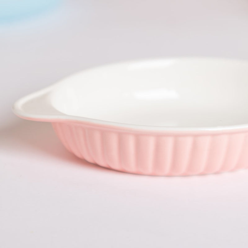 Very Berry Oval Baking Plate 6 Inch