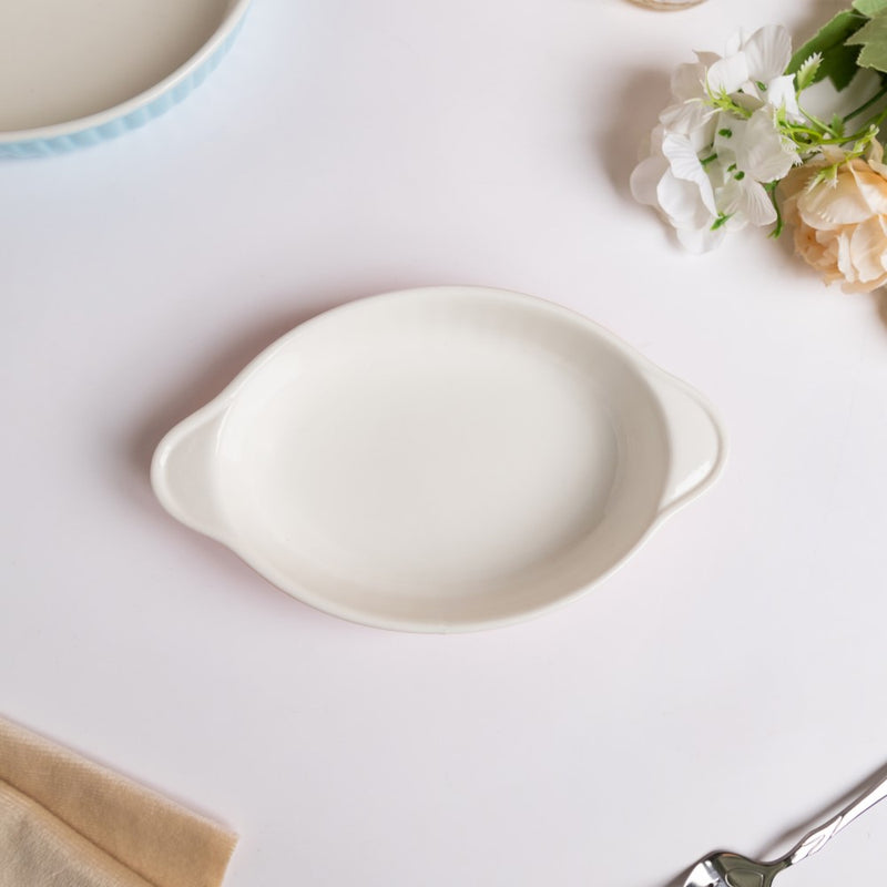 Very Berry Oval Baking Plate 6 Inch