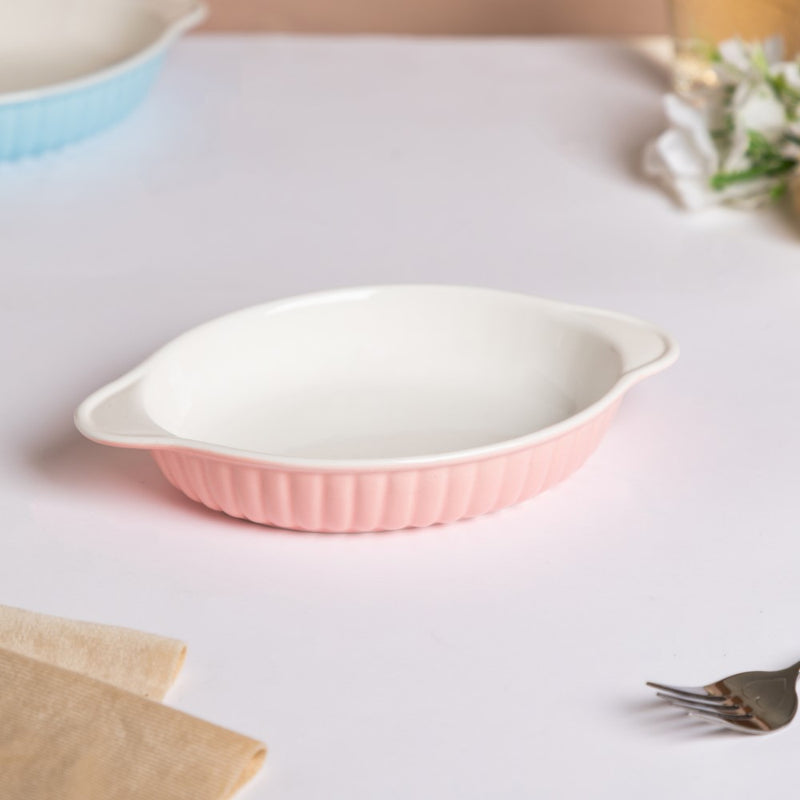 Very Berry Oval Baking Plate 6 Inch