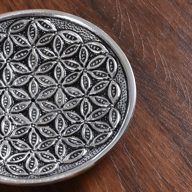 Circle Of Life Aluminium Incense Holder With Lemon Grass Incense Sticks
