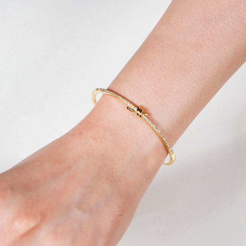 Knotted Glamour Gold Cuff Bracelet