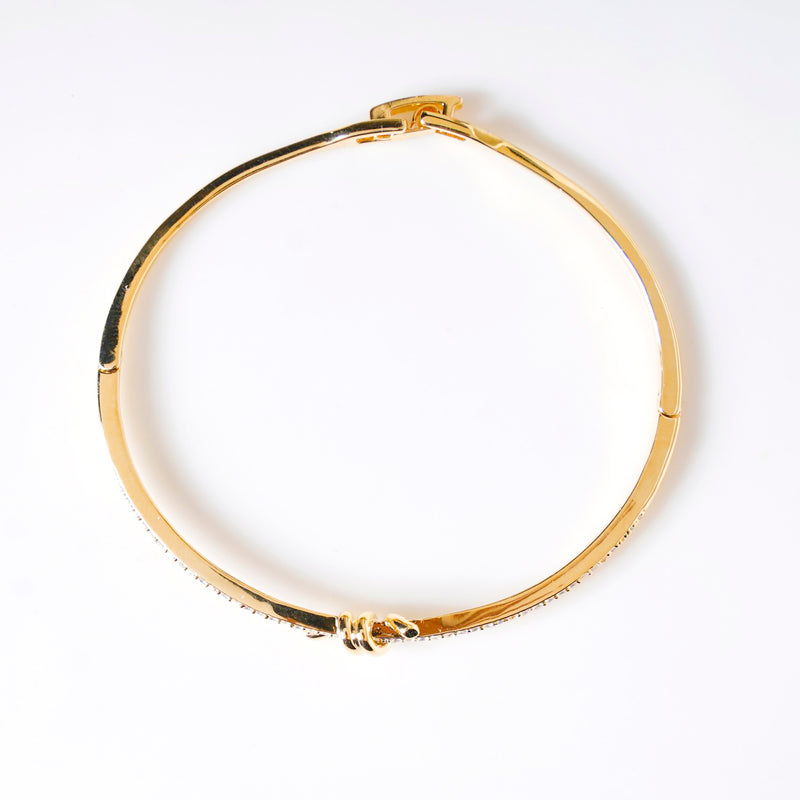 Knotted Glamour Gold Cuff Bracelet