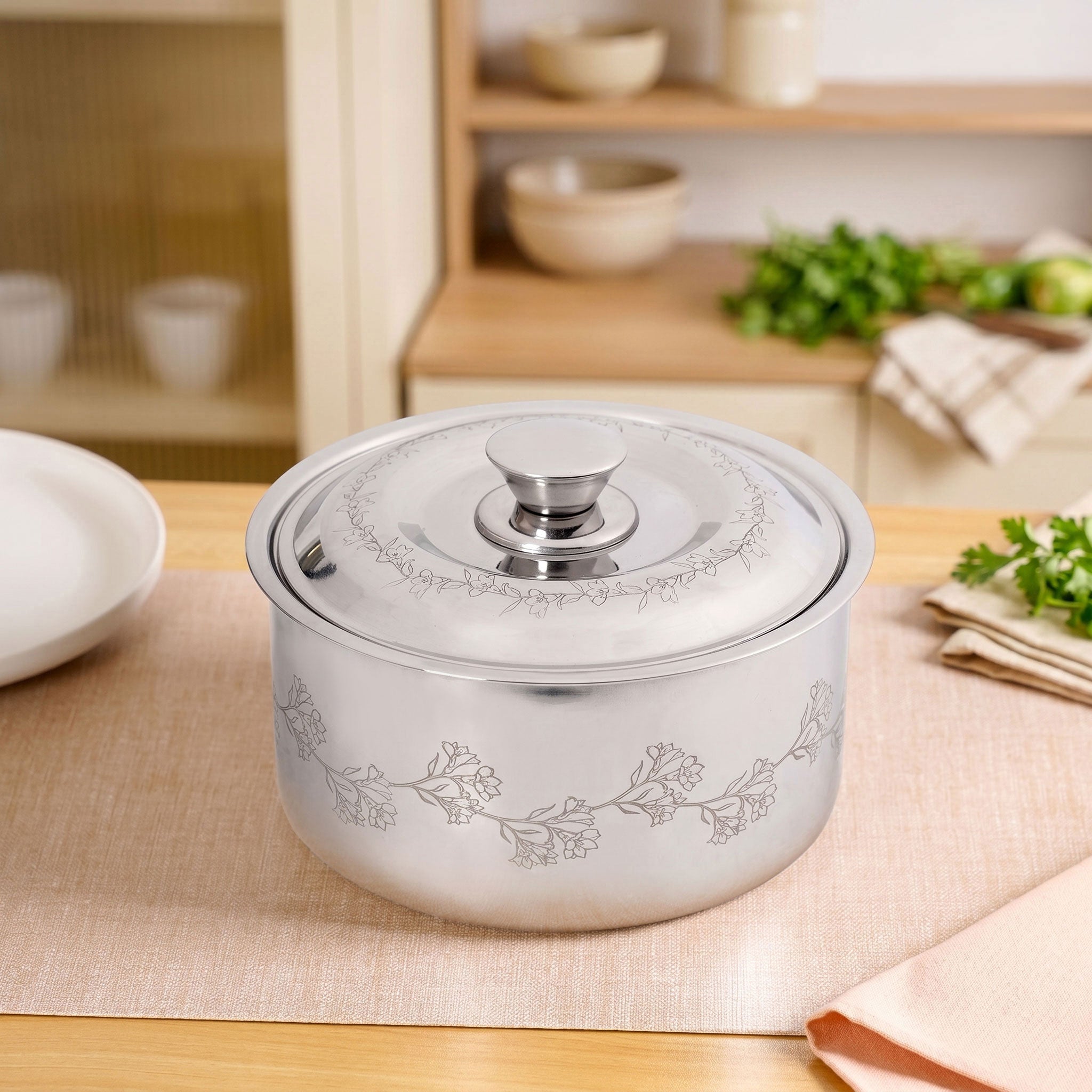 Floral Etched Stainless Steel Casserole With Lid 1500ml