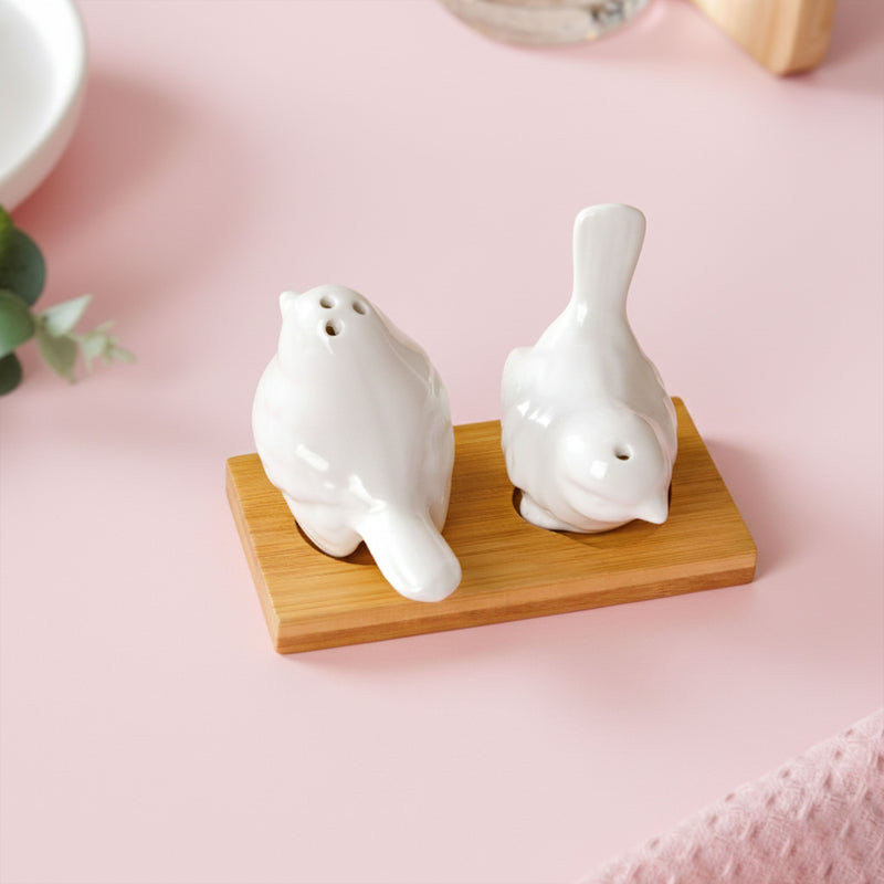 Lovebirds Salt And Pepper Shaker Set With Stand
