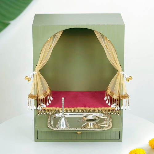 Mahima Wall Mountable Pooja Mandir Small With Aasan Thali And Curtain Set