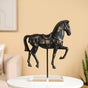 Majestic Gallop Showpiece
