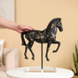 Majestic Gallop Showpiece