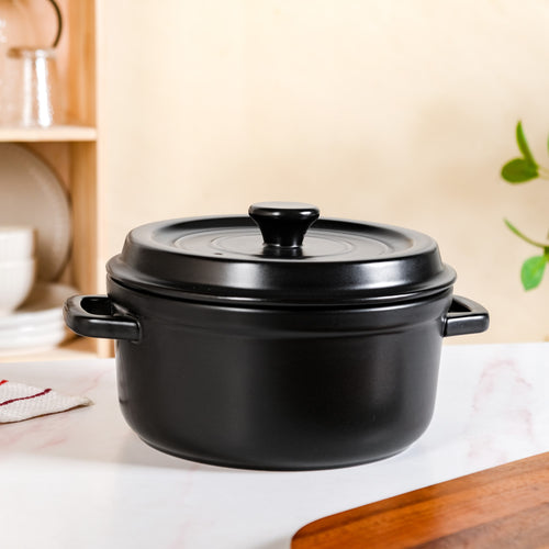 Matte Black Ceramic Cocotte 4000ml