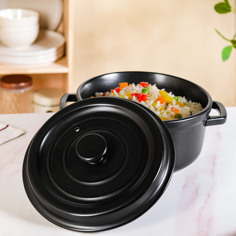 Matte Black Ceramic Cocotte 4000ml