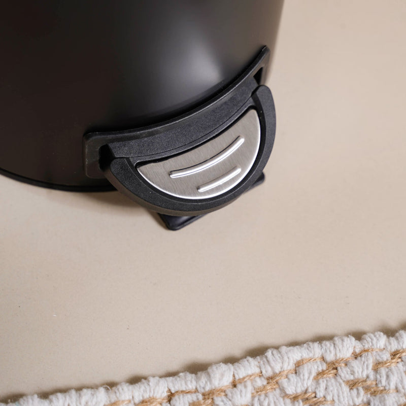 Minimalist Metal Dustbin With Removable Bucket Black 7000ml