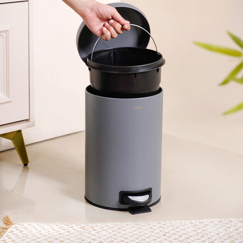 Minimalist Metal Dustbin With Removable Bucket Grey 7000ml