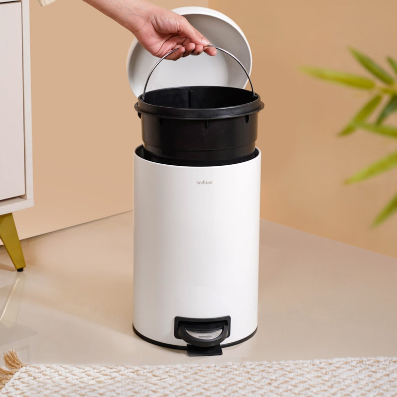 Minimalist White Metal Dustbin With Removable Bucket 7000ml