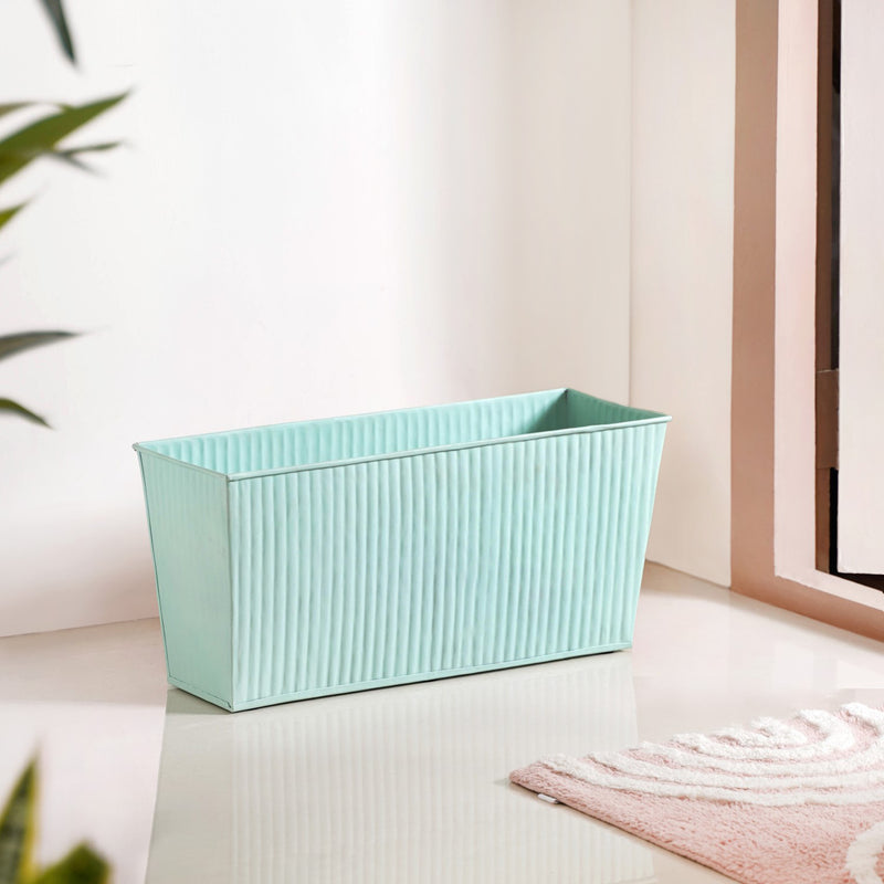 Modern Fluted Balcony Planter Mint