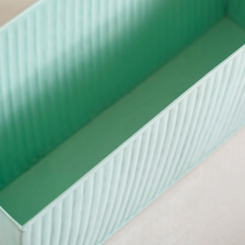 Modern Fluted Balcony Planter Mint