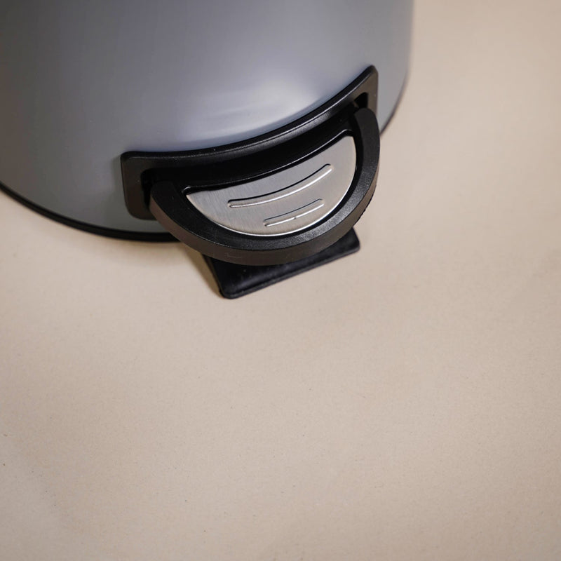 Modern Metal Dustbin With Removable Bucket Grey 5000ml