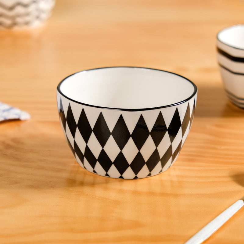 Monochrome Snack Bowl Set Of 5
