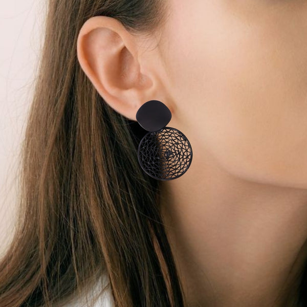 Mystical Mesh Black Drop Earrings