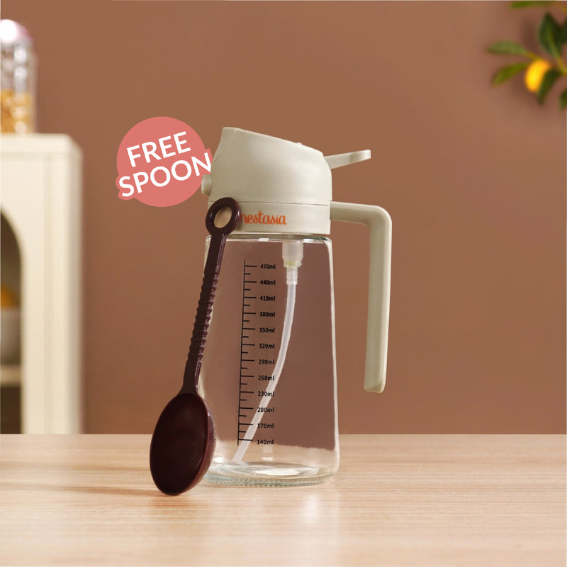 Spray And Pour Oil Dispenser Bottle Beige 470ml With Spoon