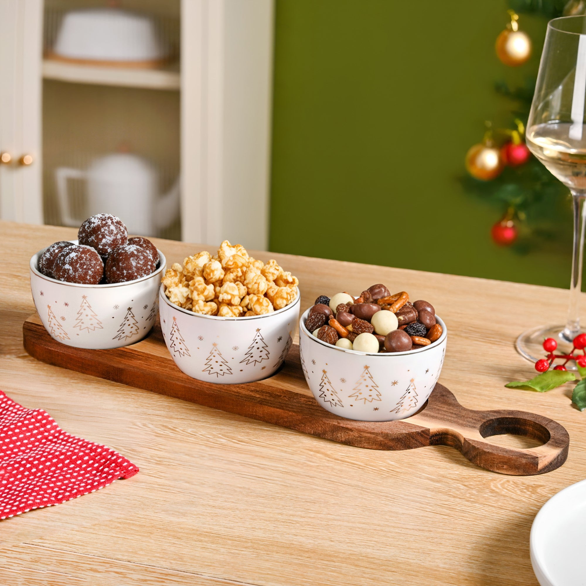 Tree Trail Mix Serving Bowls With Acacia Tray Set Of 4