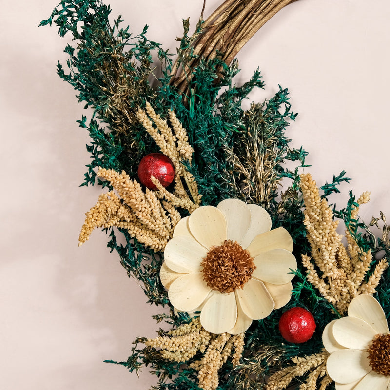 Noel Wreath For Holiday Season