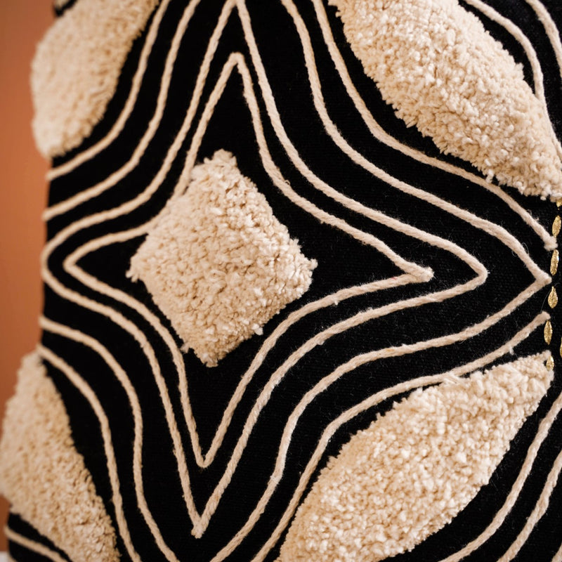 Optical Illusion Abstract Print Cushion Cover 15x15 Inch