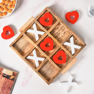 Hearts Tic Tac Toe Party Game