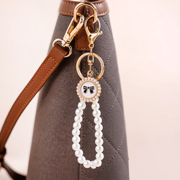 Pearl Perfection Keychain With Dual Hooks