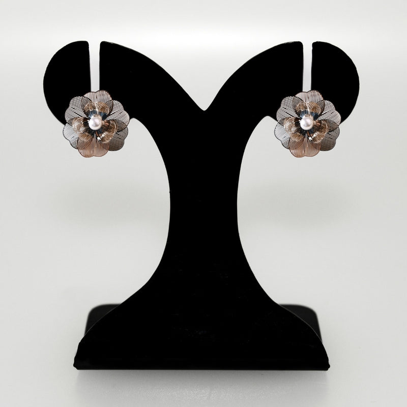 Poppy Pearl Statement Stud Earrings