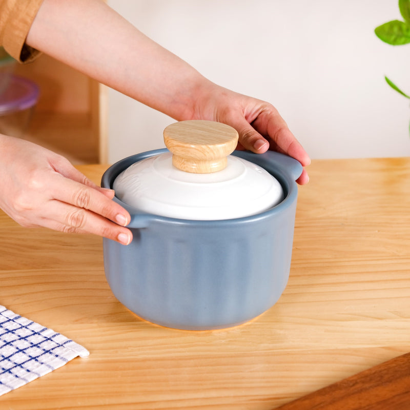 Porcelain Ceramic Clay Pot With Lid And Handle 1500ml
