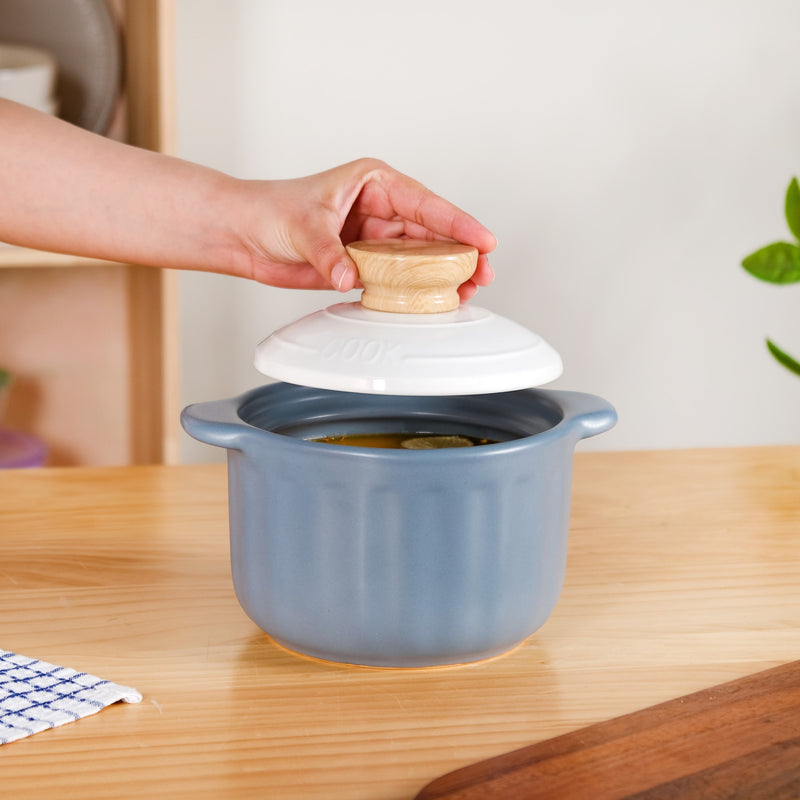 Porcelain Ceramic Clay Pot With Lid And Handle 1500ml