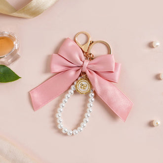 Pretty In Pink Cute Bow And Pearls Keychain