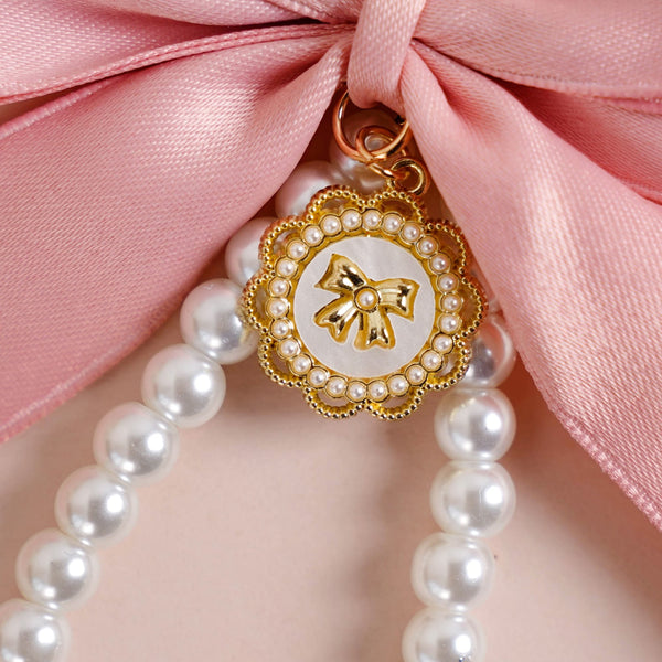 Pretty In Pink Cute Bow And Pearls Keychain