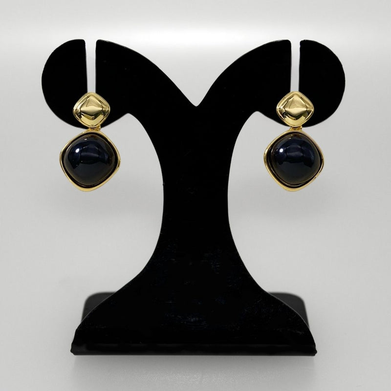 Black And Gold Rhombus Drops