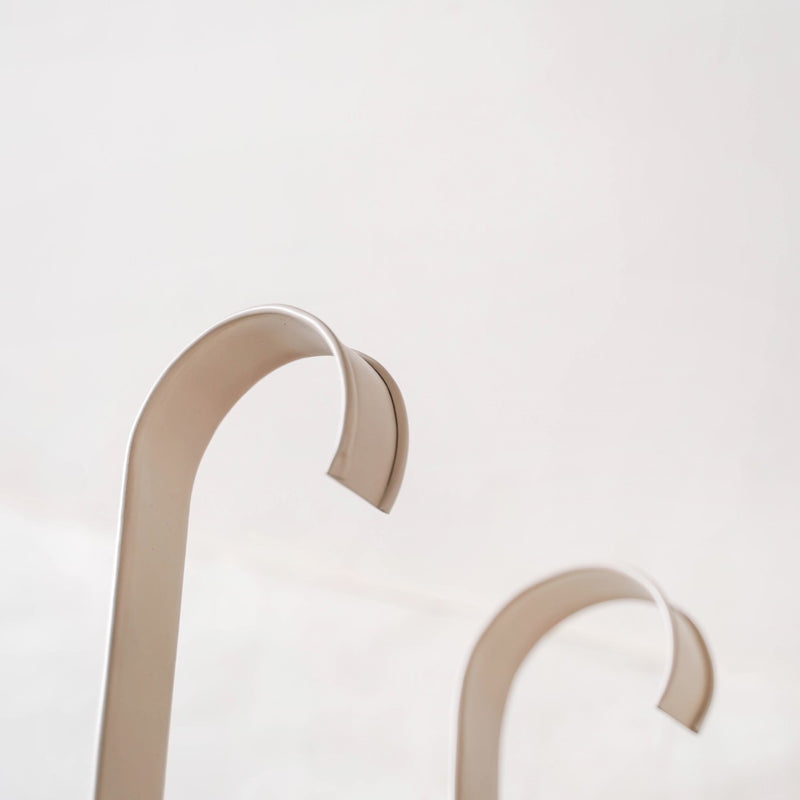 Ribbed Metal Planter Set Of 2 Taupe