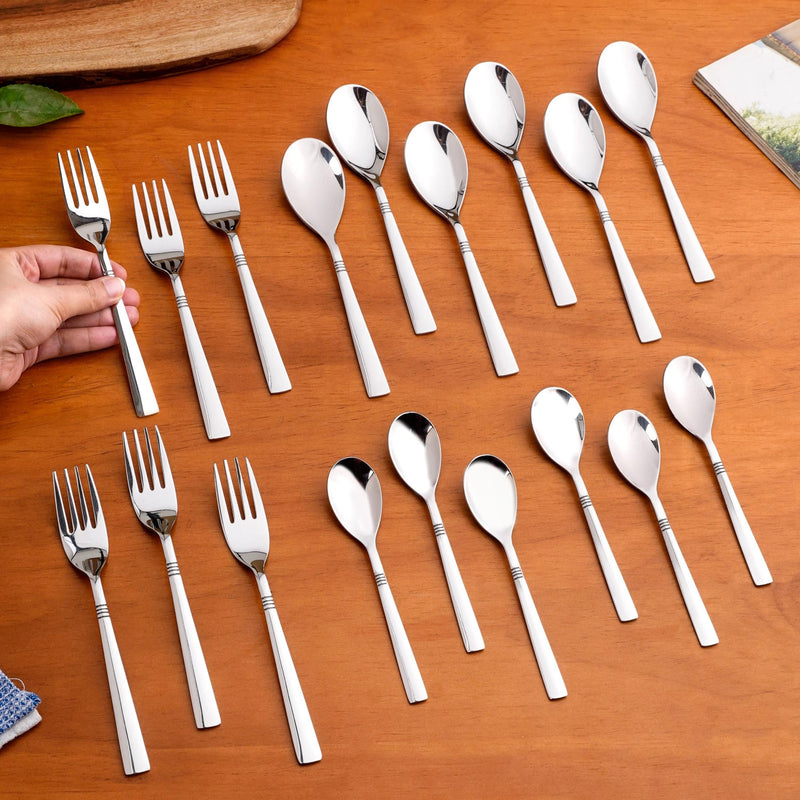 Ring Cut Stainless Steel Cutlery Set Of 18