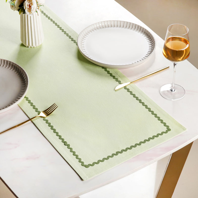 Ripple Edge 6 Seater Table Runner Green 183x36cm