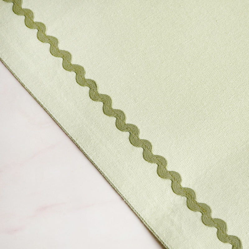 Ripple Edge 6 Seater Table Runner Green 183x36cm