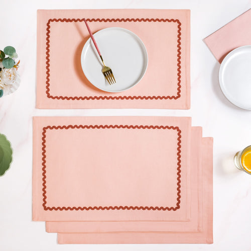 Ripple Edge Peach Set Of 4 Reversible Cotton Placemats