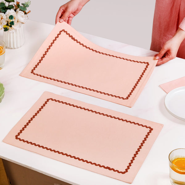 Madeline Rick Rack Peach Set Of 6 Reversible Cotton Placemats
